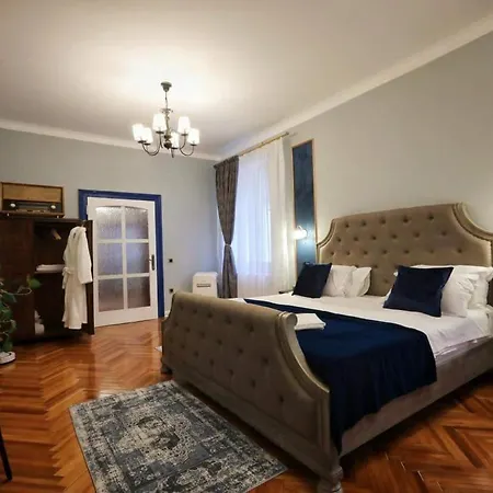 Monarch Residence Sibiu Esterno foto